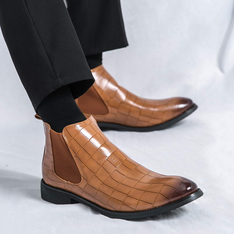 Zapatos de hombre Cross-border tallas grandes otoño e invierno nuevas botas de cuero moda estilo británico zapatos de cuero casuales para hombres tendencia botas cortas Chelsea image 4