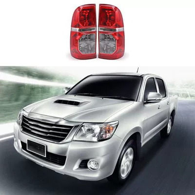 1 piece Color: As shown in the picture Material: ABS+PC Car combination tail light (right) suitable for Toyota