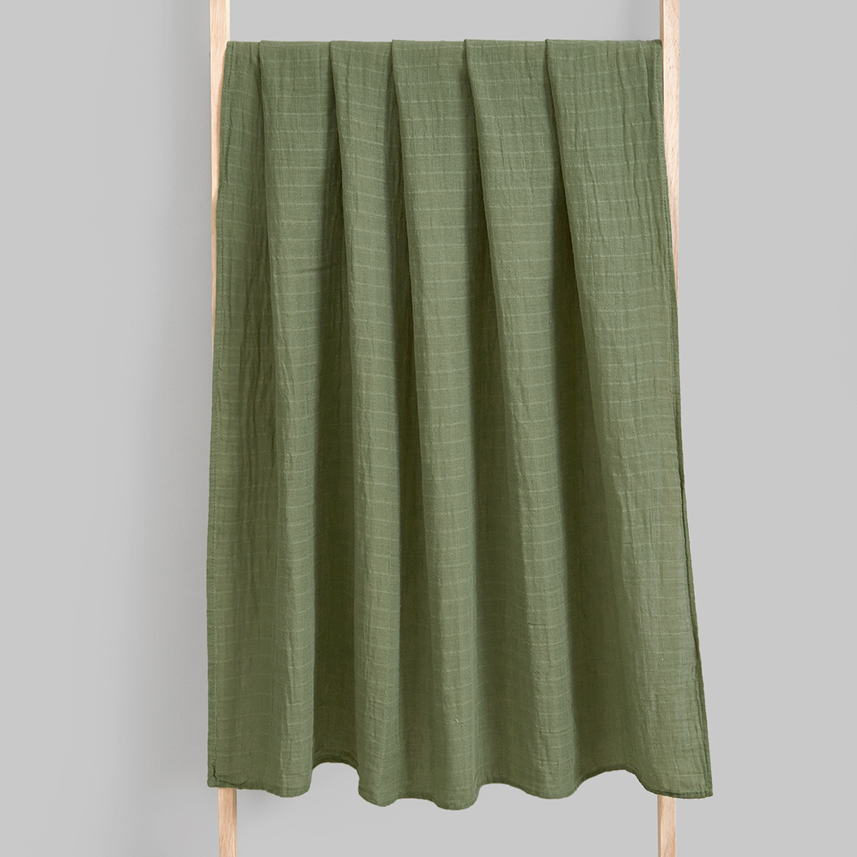 Toalla teñida de algodón de bambú toalla lisa de gasa de doble capa Toalla de baño de color sólido cochecito manta Amazon transfronterizo INS Venta caliente