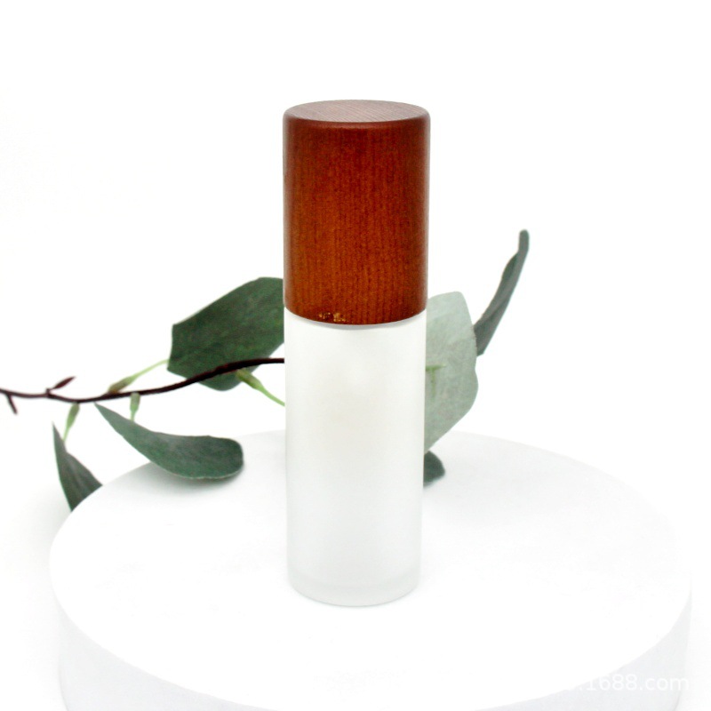 批发木盖白蜡木外罩木圈乳液泵头桃木盖竹木配件配蒙砂乳液分装瓶