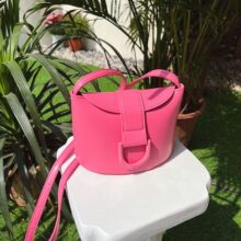 �R�����l��2024�����¿��R����ɫ�ɐ������ǹ�ɫ�μ�б��С����