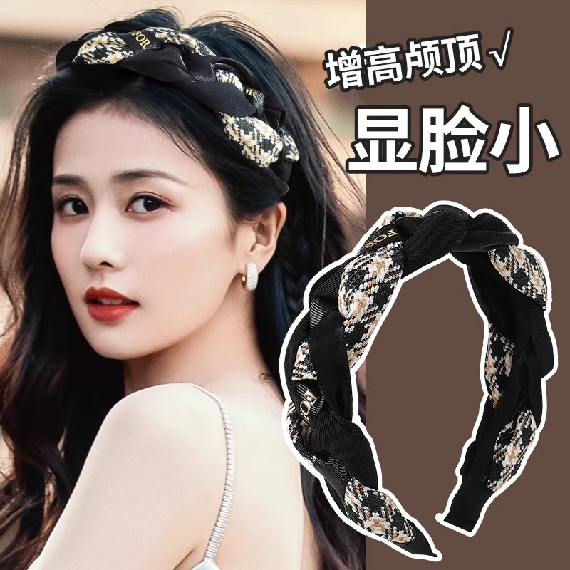 El ciervo blanco con la misma altura de plegado craneal superior primavera y verano correa de cabello 2025 nuevo cara pequeña correa de cabello de lavado de cara correa de cabello de cabello