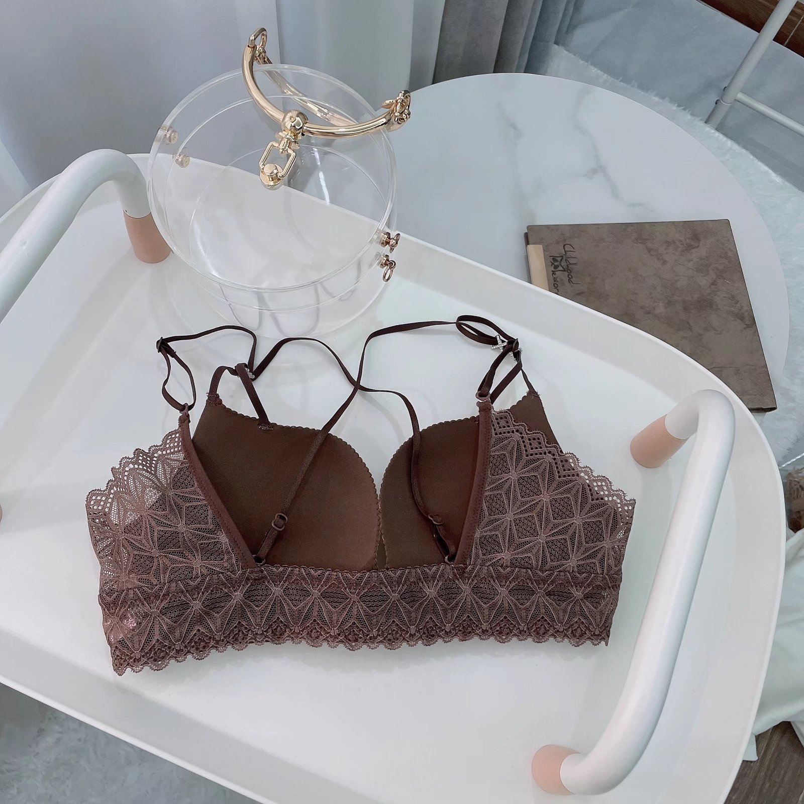 Neue produkt 8628 vorne schnalle dessous sexy spitze kreuz schöne zurück ohne stahl ring versammelt bh einzel stück/set_voghion.com