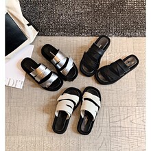 �����ы�ͬ��@����~���^���ɳ���ȼ����e��ЬŮ�����⴩�ļ�