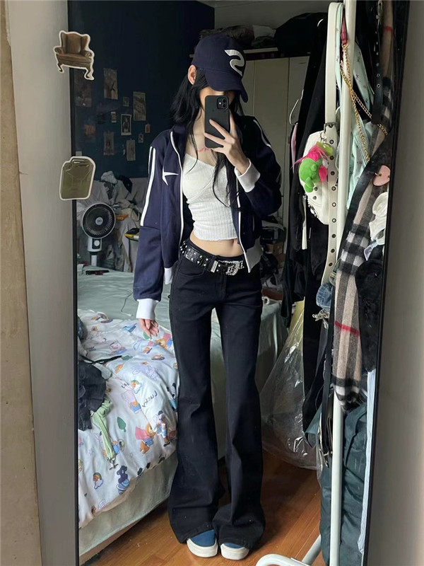 Black Micro-flared Jeans Women 2024 New Low Waist Slim-fit Trendy Trousers for Small Men