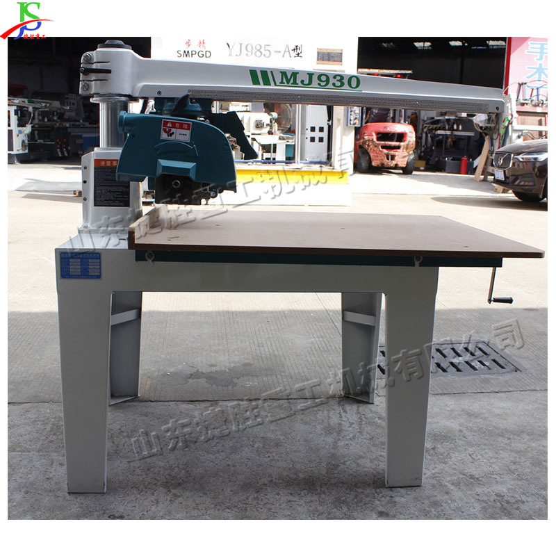 640 tipo balancín hidráulico sierra madera swing ángulo escala máquina de corte de aleación de aluminio longitudinal máquina de corte transversal