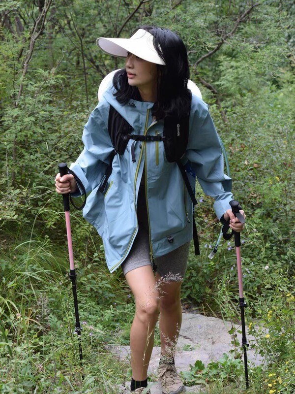 Mountain Outdoor Jacket for Men and Women Three-In-One Hiking and Cycling Jacket Windproof and Waterproof Fishing and Mountaineering Clothing Mountain Outdoor Jacket for Men and Women Three-In-One Hiking and Cycling Jacket Windproof and Waterproof Fishing and Mountaineering Clothing
