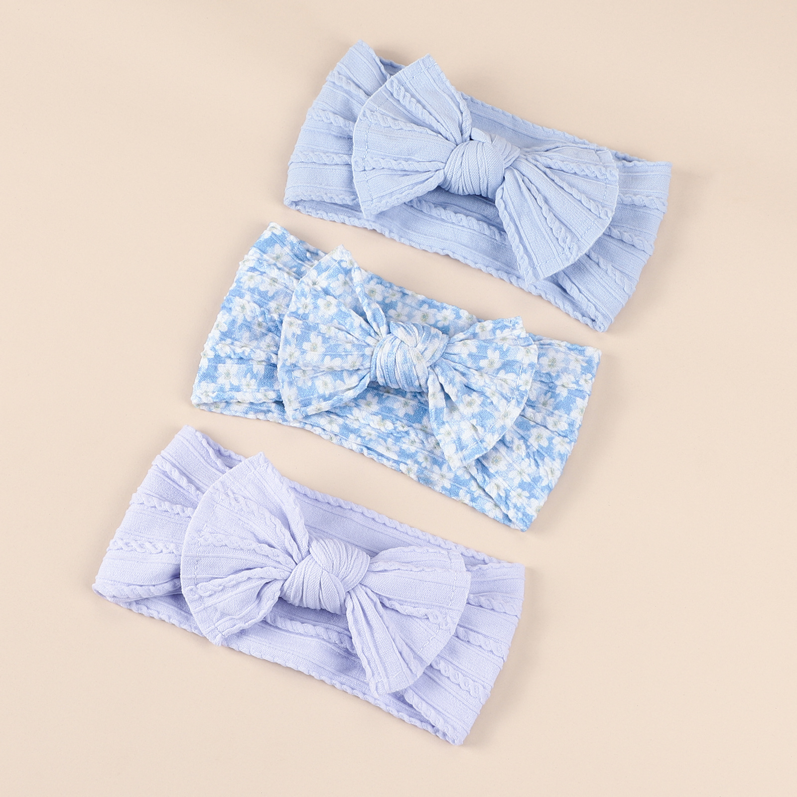 Europa y América suave Jacquard de ala ancha bowknot diadema elástica 3 piezas traje infantil halógena puerta impresa pañuelo en la cabeza de nylon