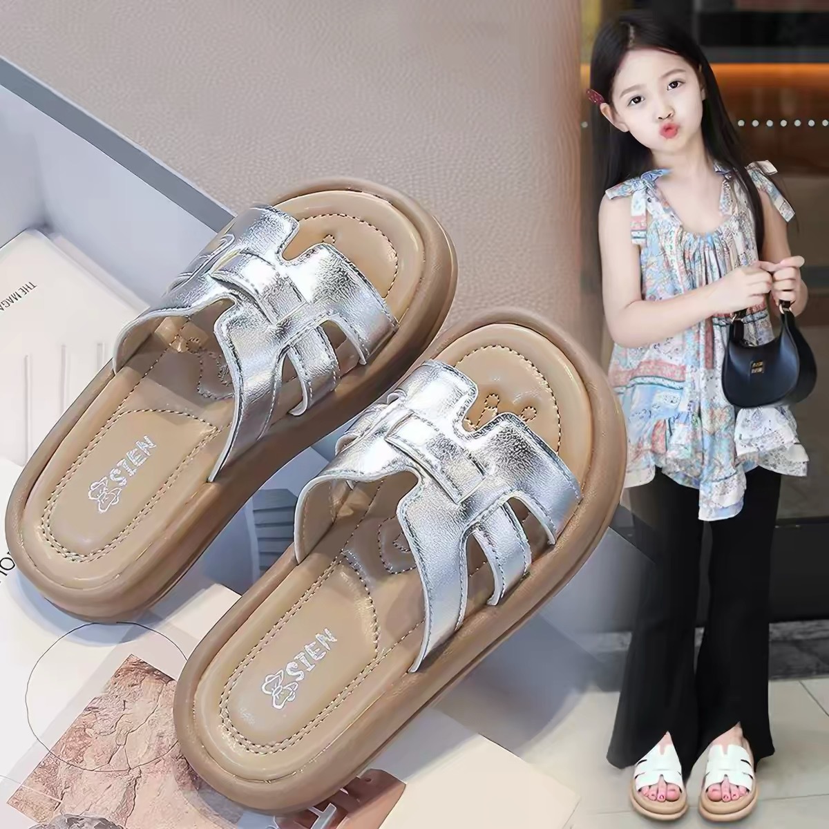 Summer children's fashionable beach universal slippers flat