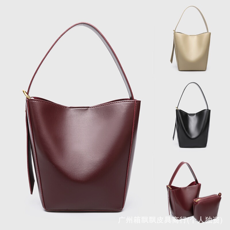 Zr New Women's Bag Large Capacity Simple Versatile Bucket Bag Retro Popular Single Shoulder Crossbody Handbag