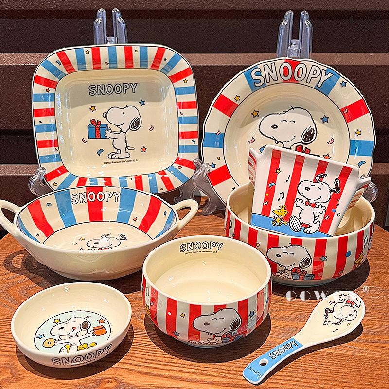 Snoopy Co-Branded Tableware Set Household Ceramic Bowls and Plates Salad Bowl Rice Bowl Spoon 2025 New Housewarming Gift