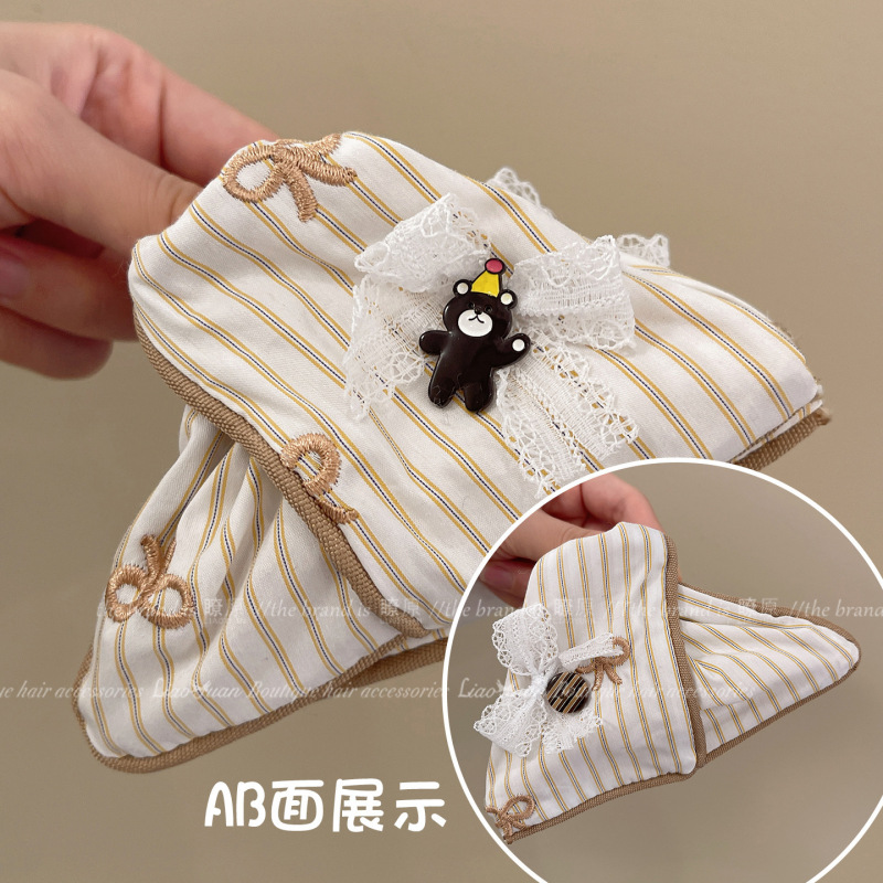 新款学院风格子三角抓夹撞色波点高级感鲨鱼夹后脑勺盘发夹头饰品|undefined