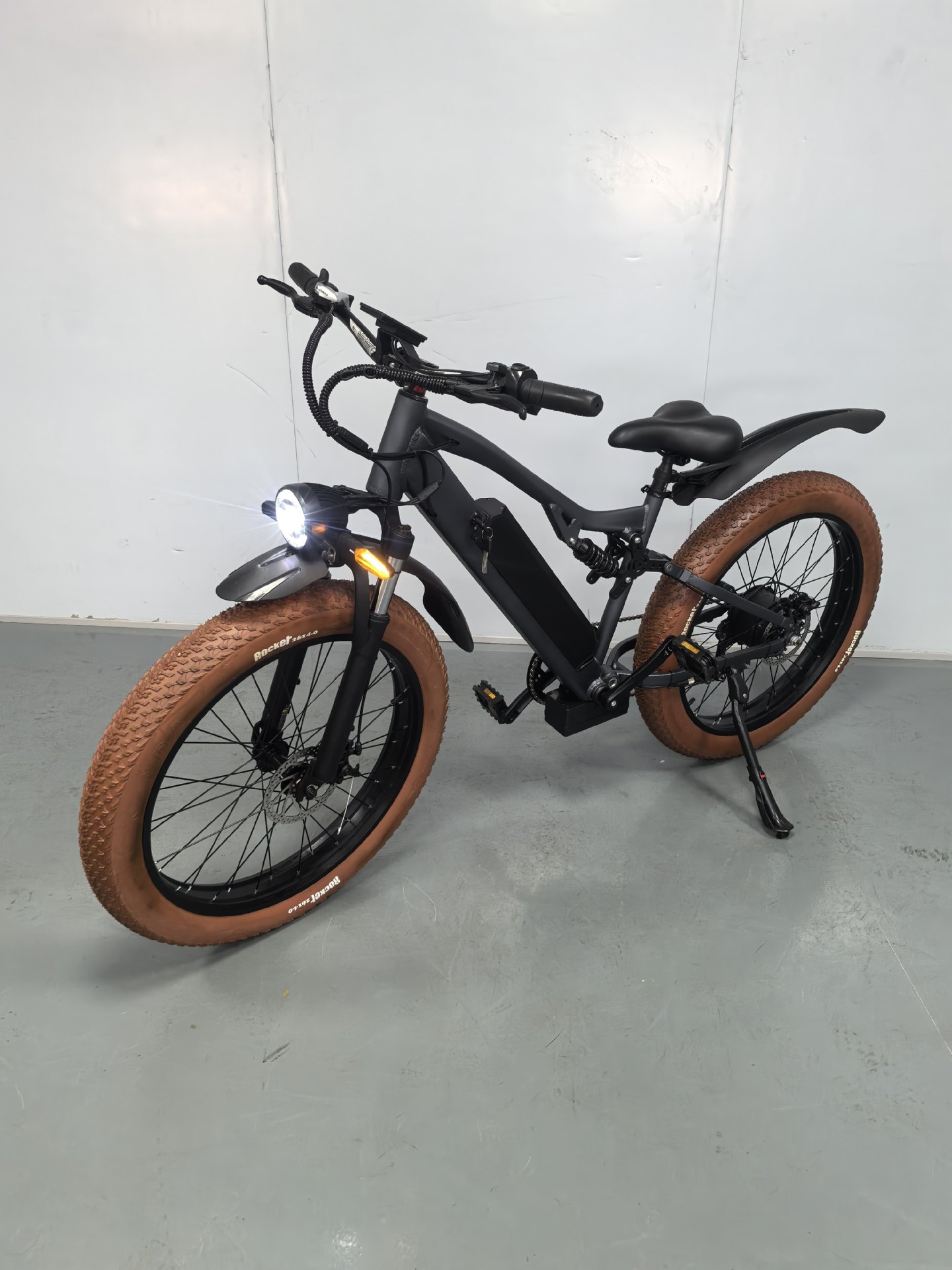 Snow Electric Bicycle 26-inch Wide Tire Soft Tail Shock Absorption