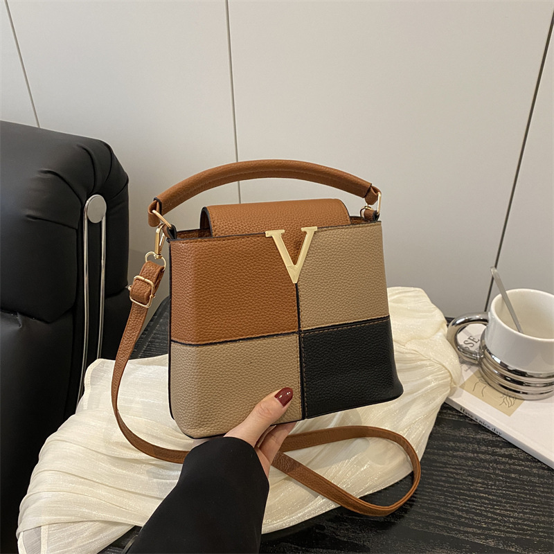 コントラストカラーステッチ通勤ポータブルファッション2025新しいシンプルな質感シングルショルダークロスボディレディースバケットスモールバッグトレンディ|undefined