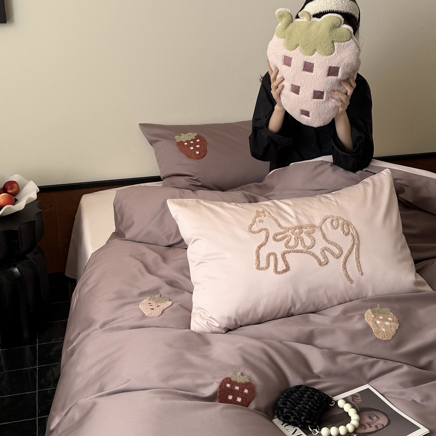 ¡Flor Shadow Shake! 100S algodón largo cuatro piezas de algodón bordado cubierta de edredón de algodón cuadrangular cubierta de almohada cuatro estaciones desnuda para dormir