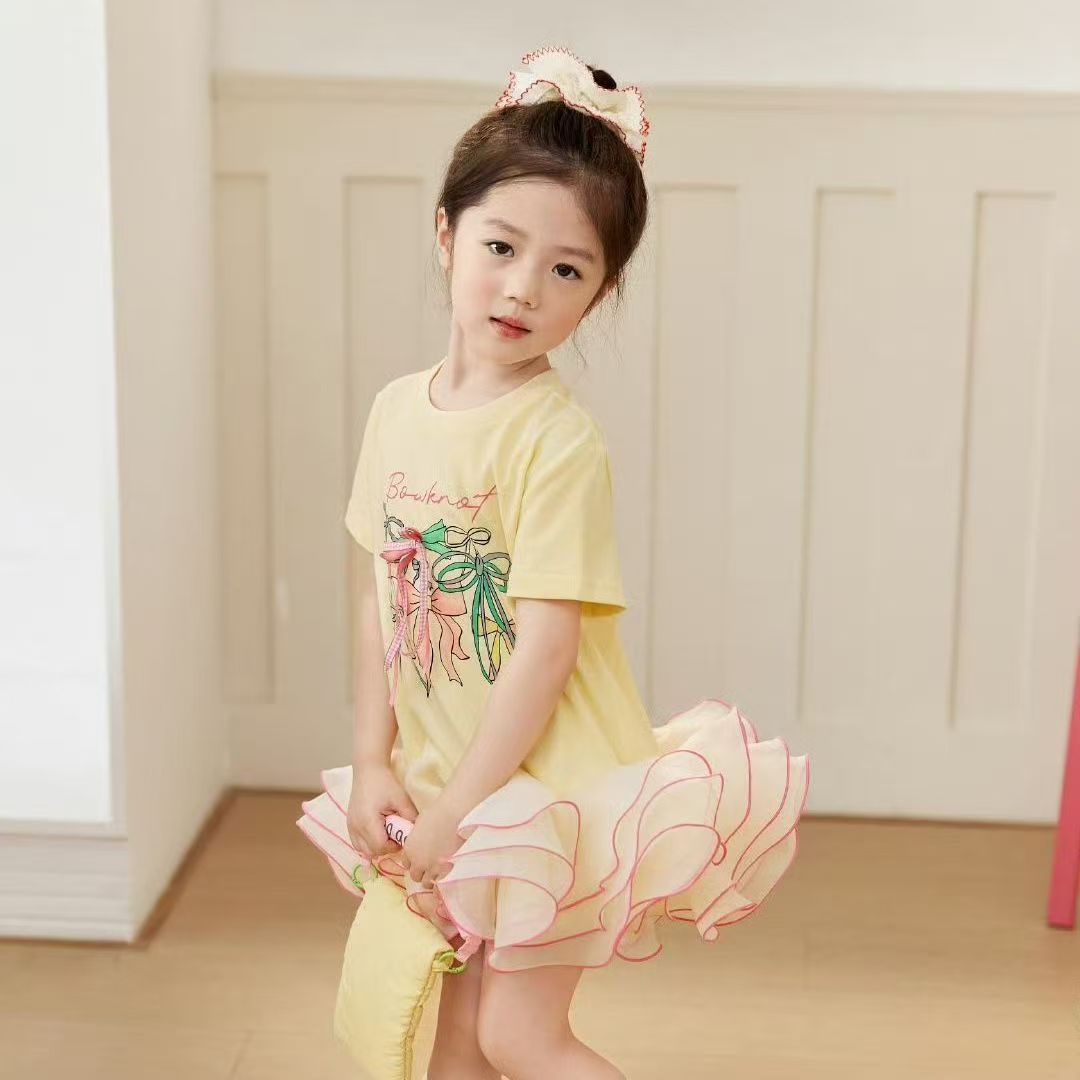 Girls Dress Fashionable Summer 2025 New T-Shirt Kidsren Baby Summer Dress Princess Bow Cake Skirt