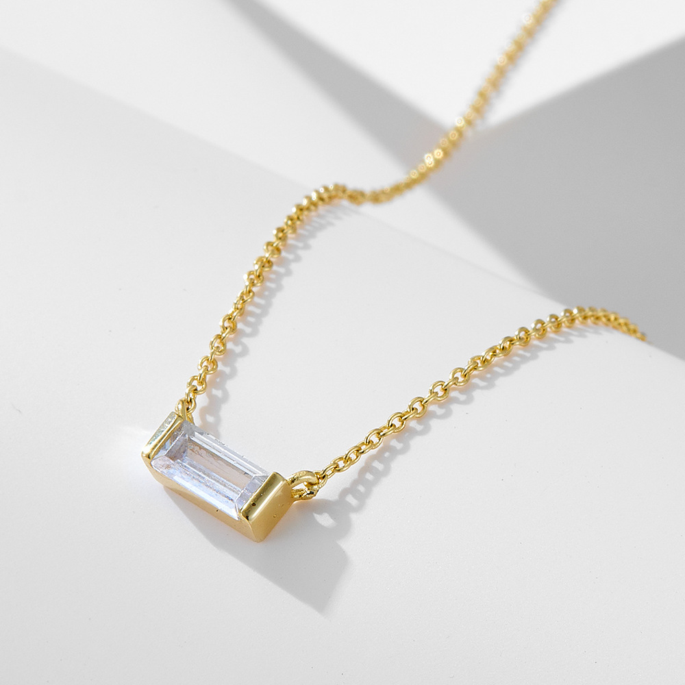 Venta caliente transfronteriza europea y americana colgante de piedra de doce cumpleaños cadena de clavícula mujer 925 plata de ley simple moda collar de piedra de la suerte