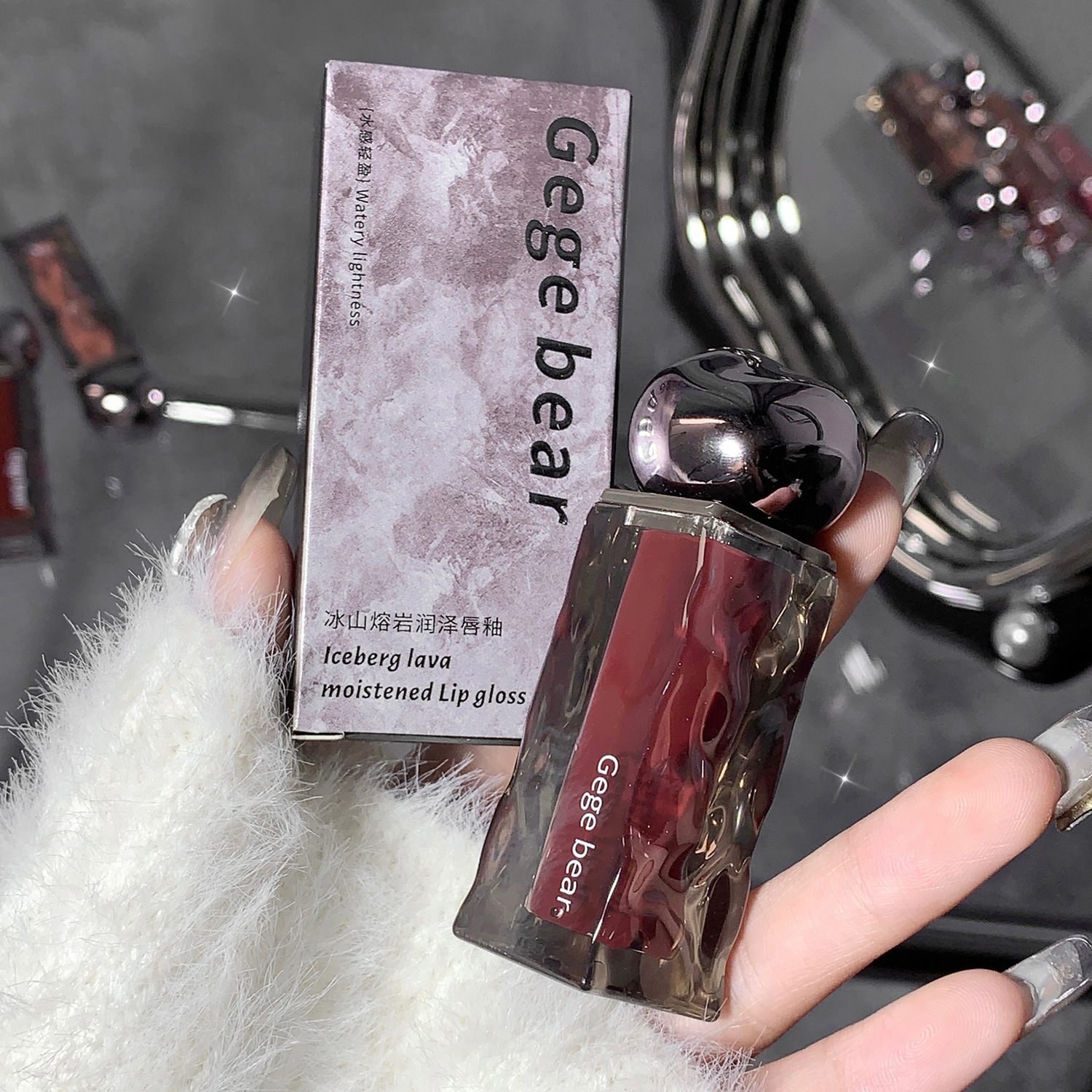 Gege Bear Glacier lava Lip Glaze Water Light espejo pseudo cara llana blanco Toot labial lápiz labial brillo de labios
