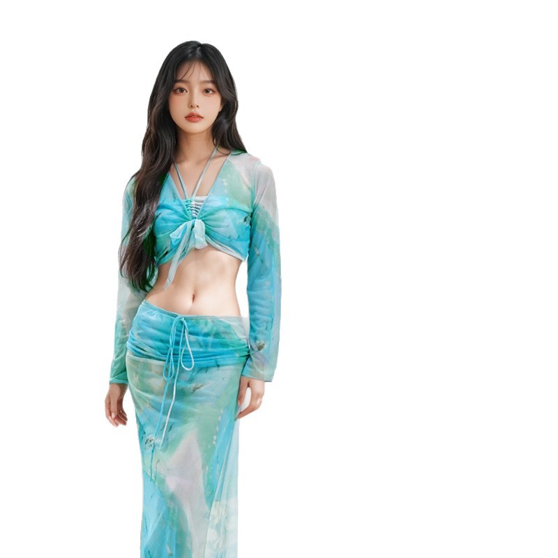 Nuevo traje de baño de cuatro piezas para mujer, bikini, niña pura, viento, carne, delgado, protector solar de manga larga, traje de baño de aguas termales al por mayor