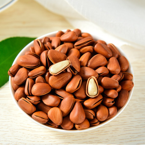 Delicious new arrival pine nuts 250g hand-peeled pine nuts original flavor snacks nuts roasted seeds and nuts wholesale dropshipping
