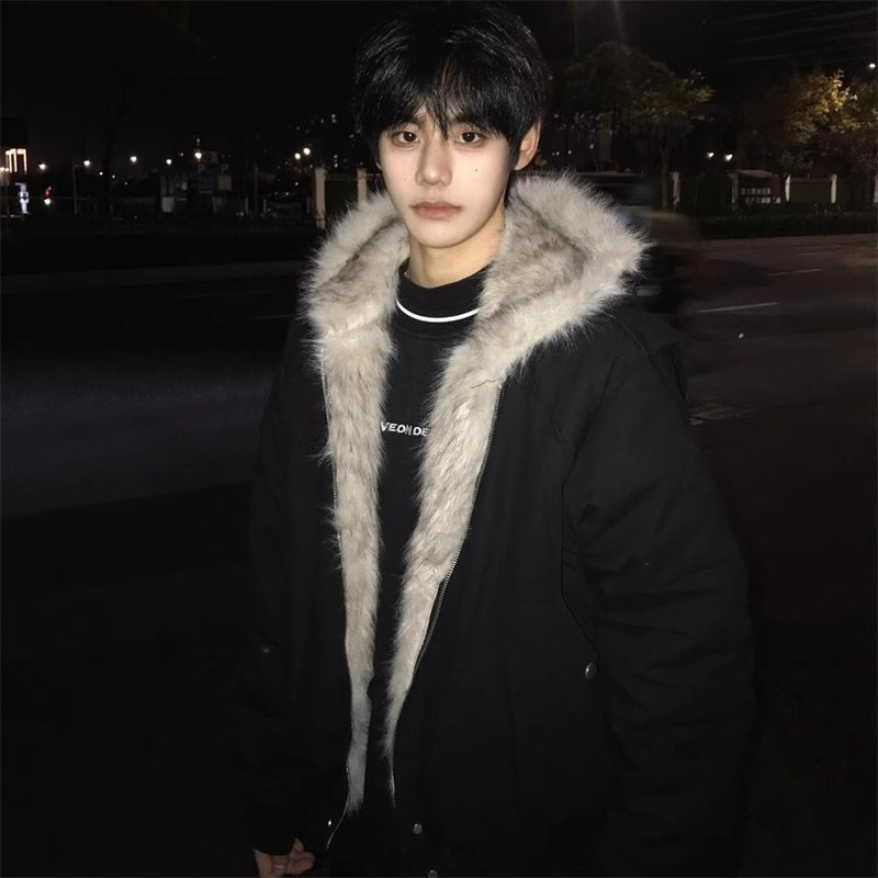 Cleanfit Mountain Eagle Fur Collar Hooded Jacket Cotton-padded Jacket for Men, Winter Thickened Warm American Short Cotton-padded Coat