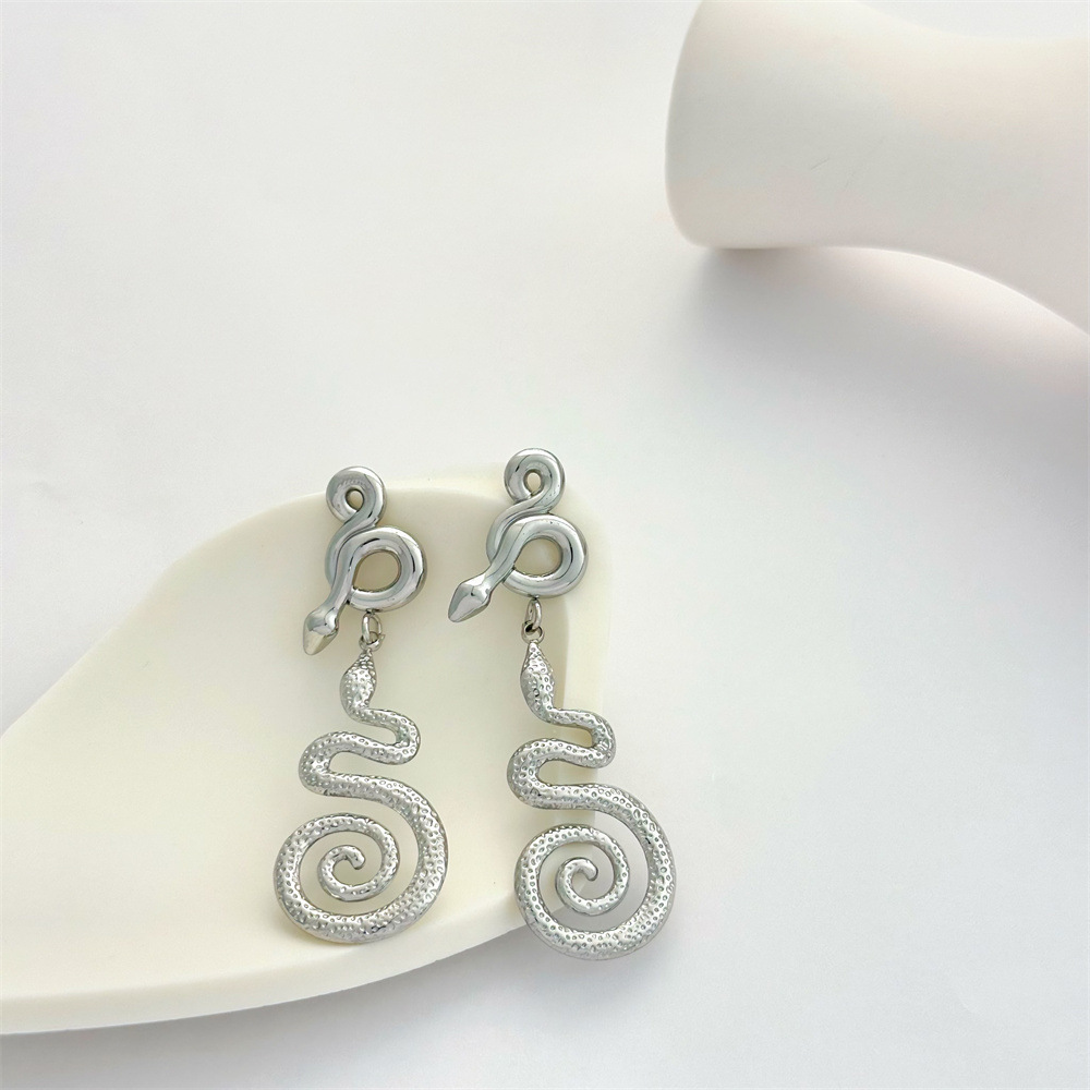 1 Pair Snake Classic Style 304 Stainless Steel Drop Earrings display picture 4
