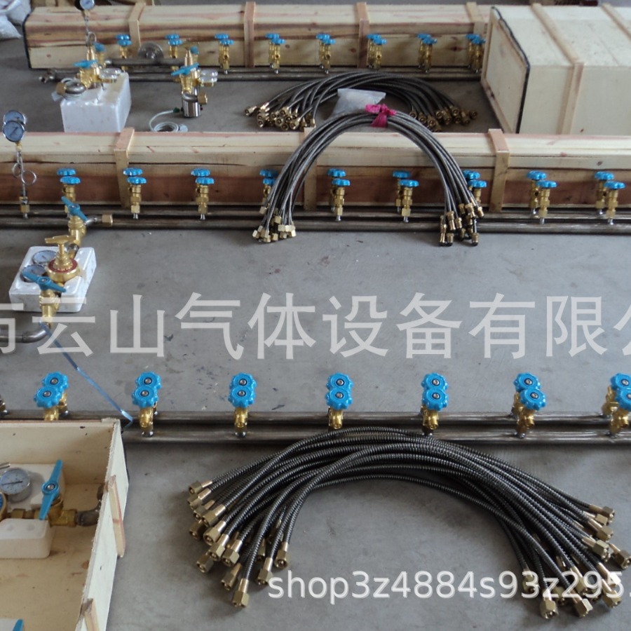 销售氧气、丙烷、二氧化碳、乙炔单路、双路、气体汇流排 充灌排