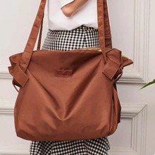 �羳�r�аٴ��¿�r��Ů���p������¶�I�ռ{�������μ��б���