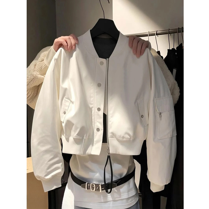 春装女款2025年新款超火减龄高级漂亮棒球服小香风白色短款外套女|undefined