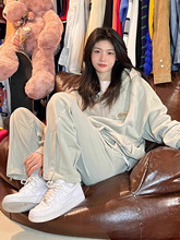 加大码运动服套装女2-300斤胖mm秋季韩版宽松港风休闲两件套ins潮