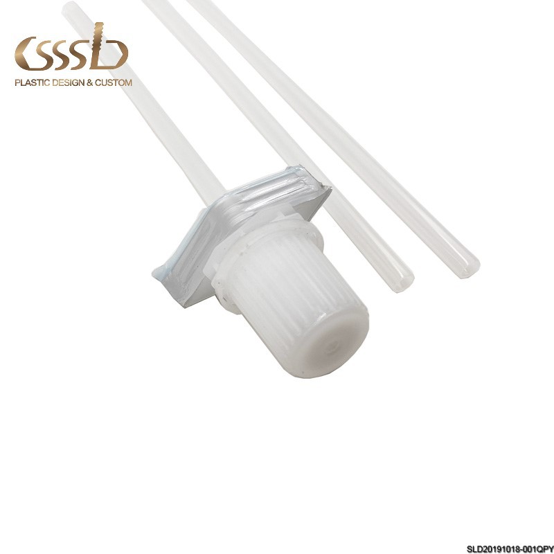 厂家加工定 制医院塑料护角,护墙条保护条，异形塑胶防撞条