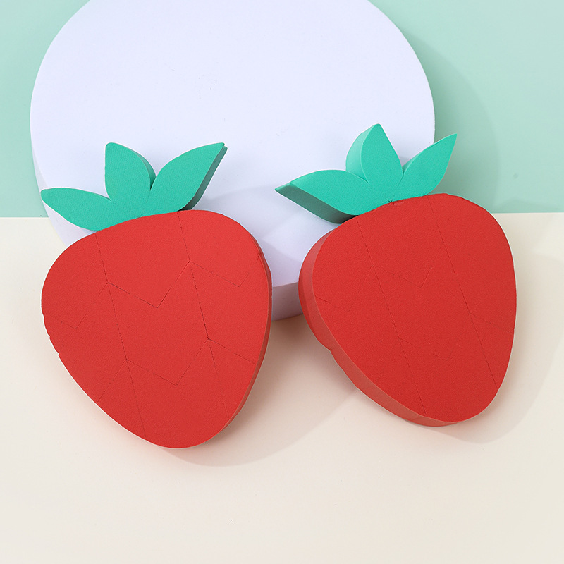 Plano de recolección personalizado de fábrica, gran soplo de polvo, sin látex, fresa, esponja de maquillaje, cojín de aire, agua, venta al por mayor transfronteriza