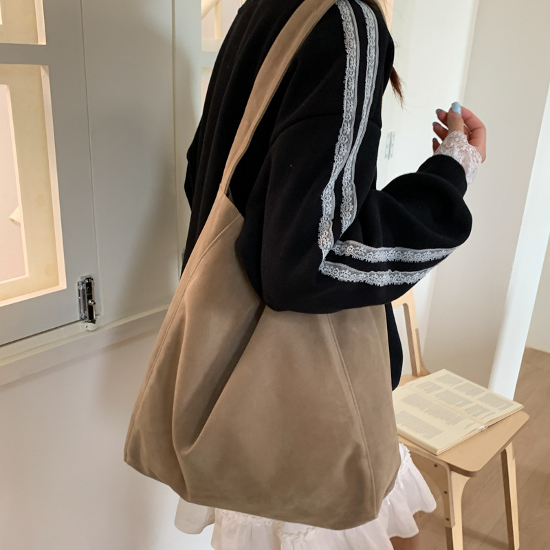 202初秋新款小众设计单肩包毛呢面料托特包潮流个性简约女包|undefined
