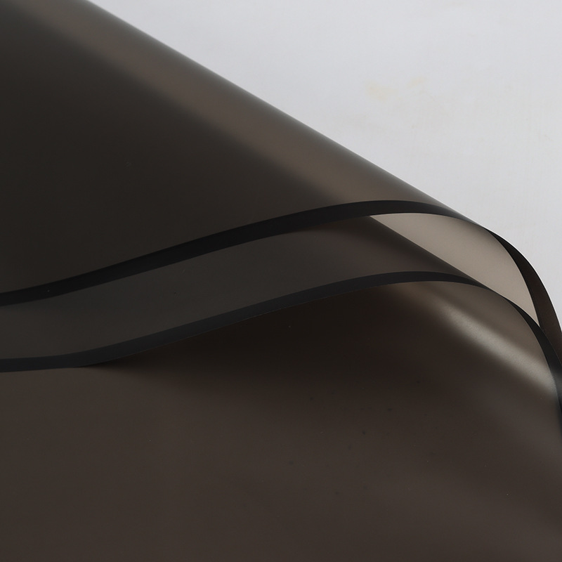 Película de gelatina de Mulan al por mayor Papel de embalaje de flores impermeable Ramo de flores Material de embalaje de regalo Papel Florería Papel de flores