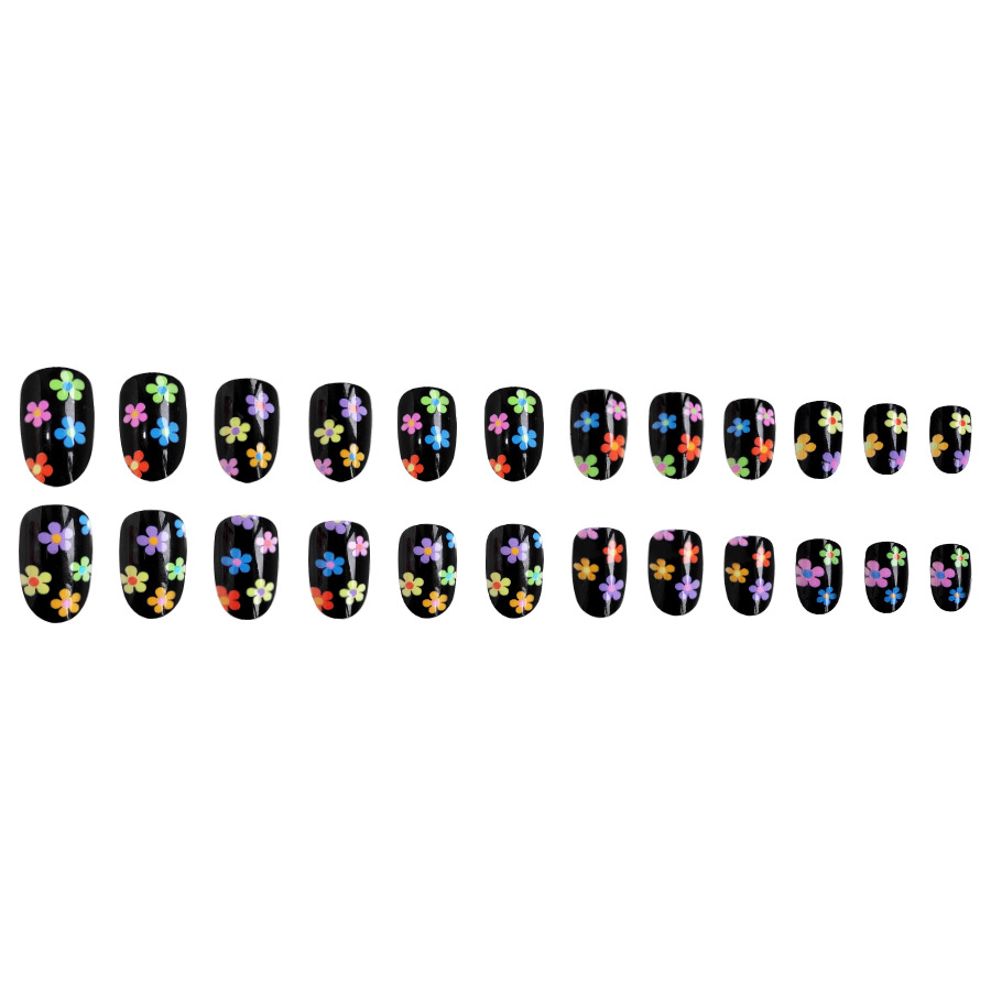 False Nails With Floral Patterns For Spring Oval Manicure Set_voghion.com