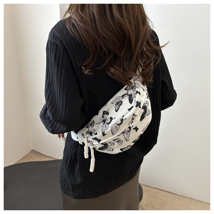 Women's Medium Oxford Cloth Butterfly Leopard Streetwear Dumpling Shape Zipper Shoulder bag monogram Saddle bag monogram display picture 12