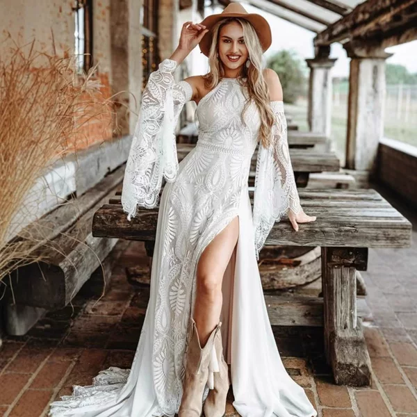 European and American Style Halter Neck Off-Shoulder Lace Wedding Dress with Large Bell Sleeves, High Slit, and Train, Suitable for Farm Location Photoshoots, Bridal Gown, Overseas Warehouse