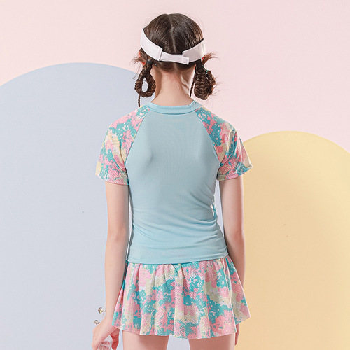 Children's swimsuit for girls, sports style, princess dress design, suitable for ages 3-11, includes small and medium children. Hot spring swimming attire.