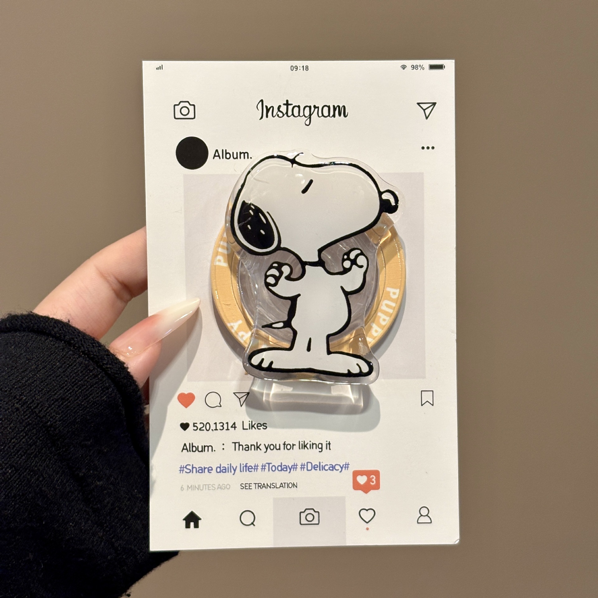 Japón y Corea del Sur lindos dibujos animados Magsafe succión magnética soporte de teléfono móvil airbag telescópico plegable portátil de escritorio adsorción magnética