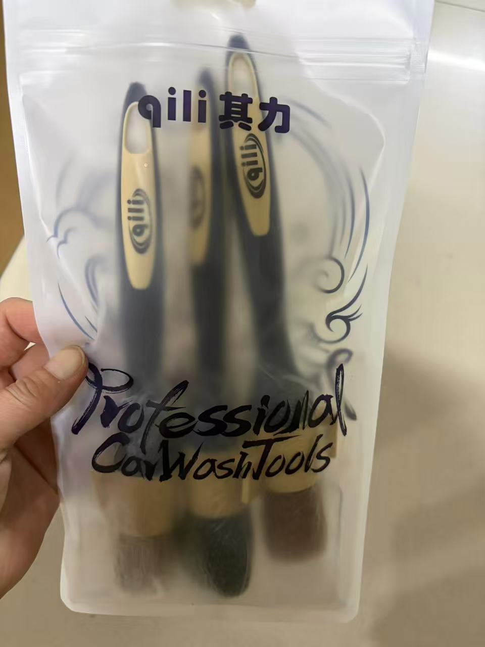 Wholesale Qili Car Beauty Multi-Functional Detailing Brush, Car Cleaning Brush, Soft Bristle Wheel Hub Interior Air Conditioning Cleaning Tool