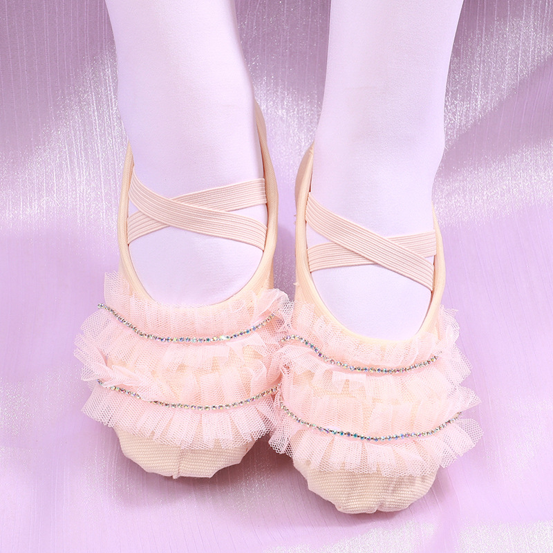 Canvas ballet dance shoes Japanese Korean style lace girl performance dancing shoes cute girl children Baby dancing shoes