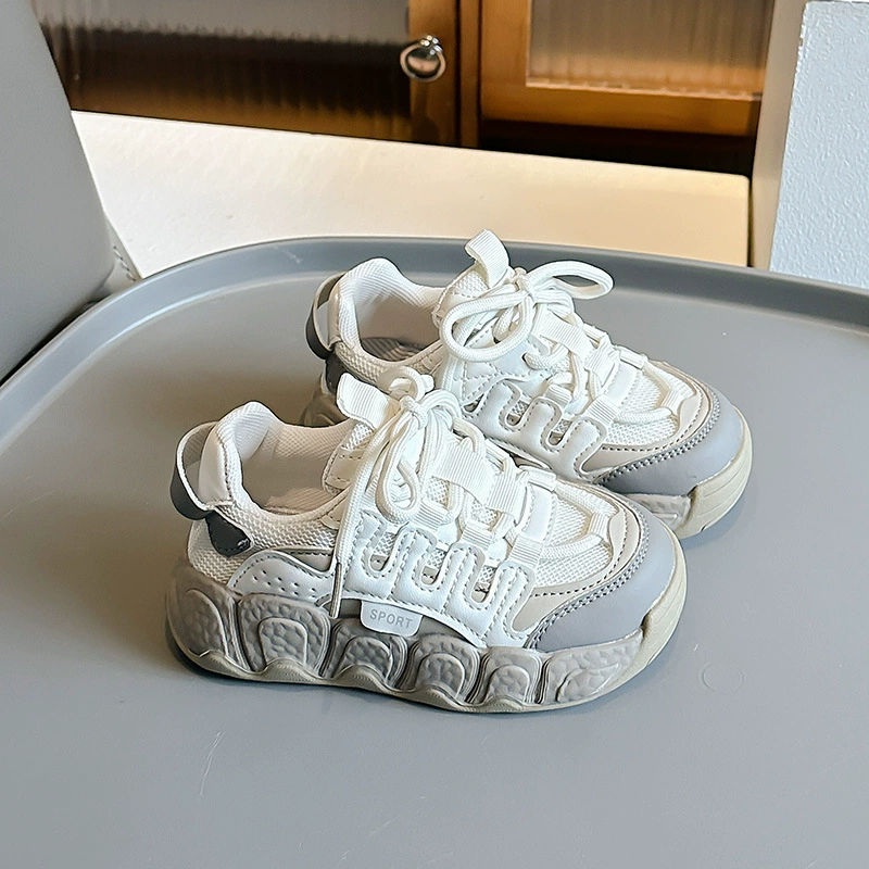 Children's sports shoes, low trend footwear for leisure for boys