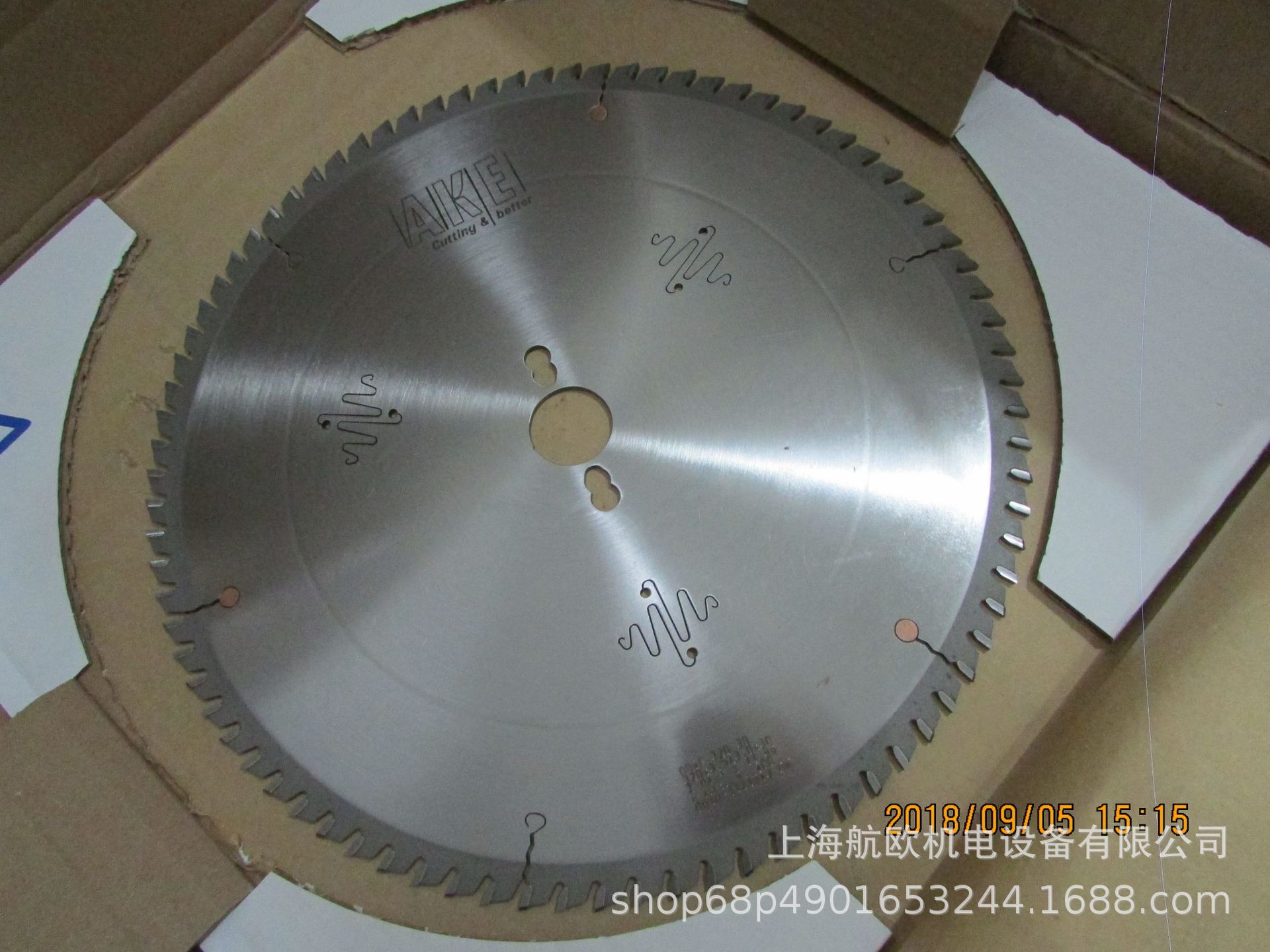 AKE锯片TCT 320x3.5/3.0x30 Z-84 TCF