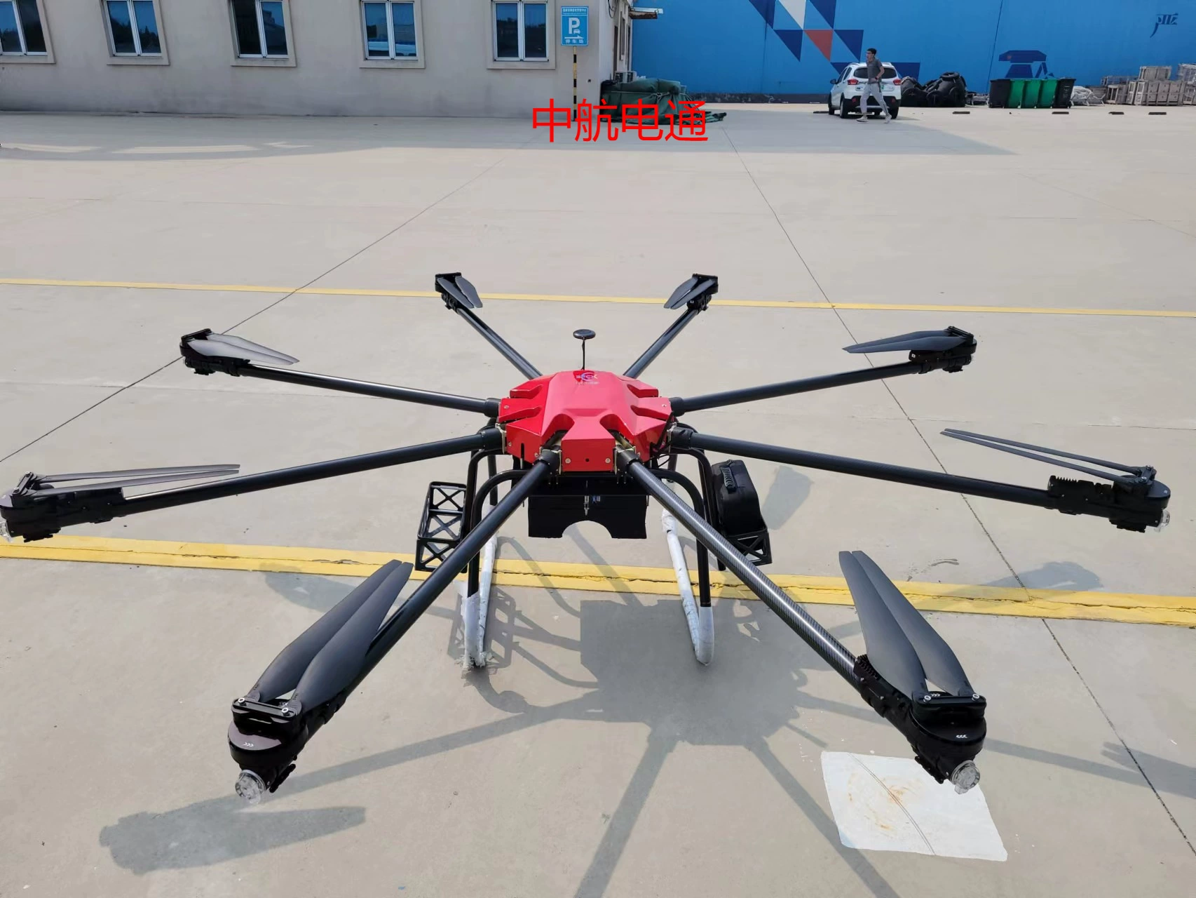 При осмотре беспилотных летательных аппаратов, беспилотный летательный аппарат воздушной связи 100 кг транспортный беспилотный летательный аппарат