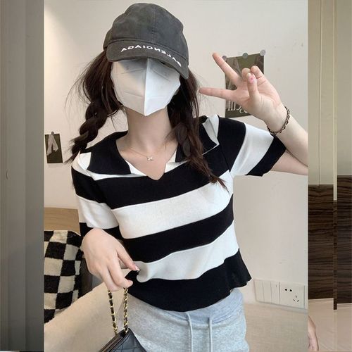 Trendy Japanese striped contrasting color thin T-shirt for women in summer sweet and sexy retro temperament slim short-sleeved top ins