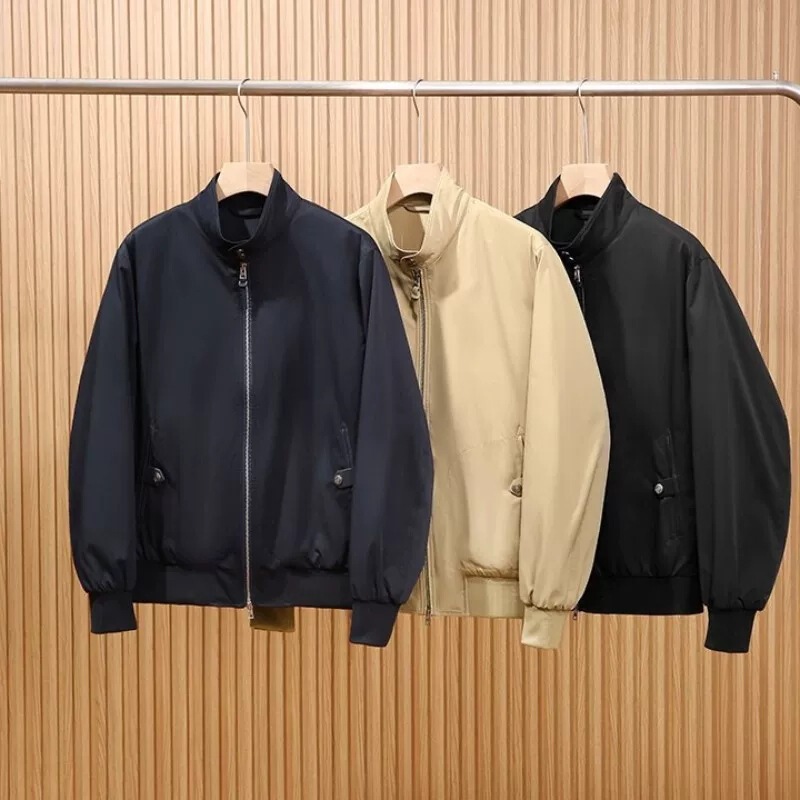 Cross-border luxury autumn/winter jacket for men, featuring an American old-money style, casual stand-up collar, and a sophisticated, business-casual design, resembling a pilot jacket Cross-border luxury autumn/winter jacket for men, featuring an American old-money style, casual stand-up collar, and a sophisticated, business-casual design, resembling a pilot jacket
