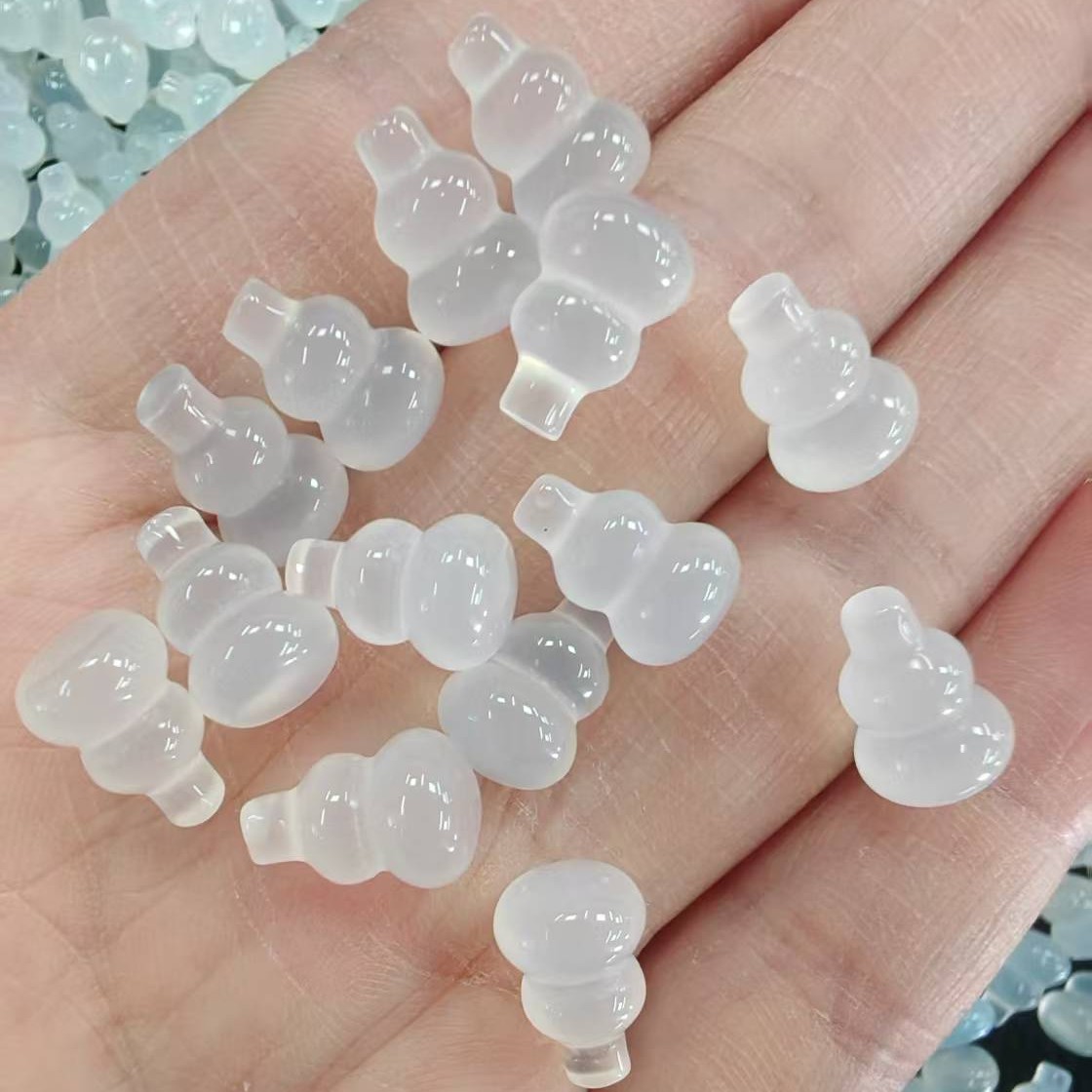 Organic agate accessory