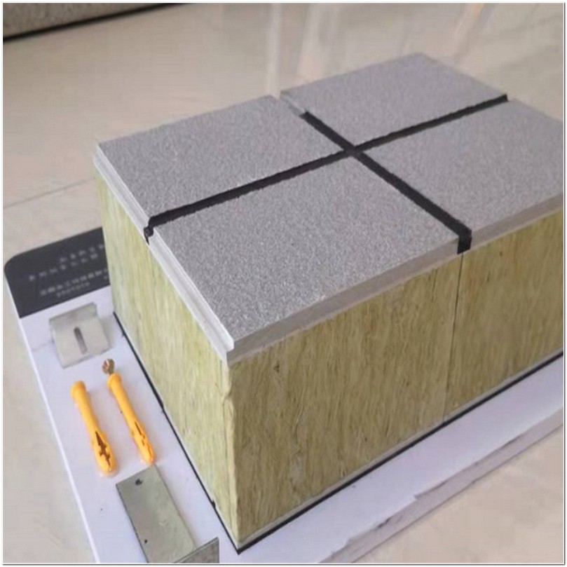 学校建筑的外墙保温金属复合保温一体板 保温一体板材料品牌