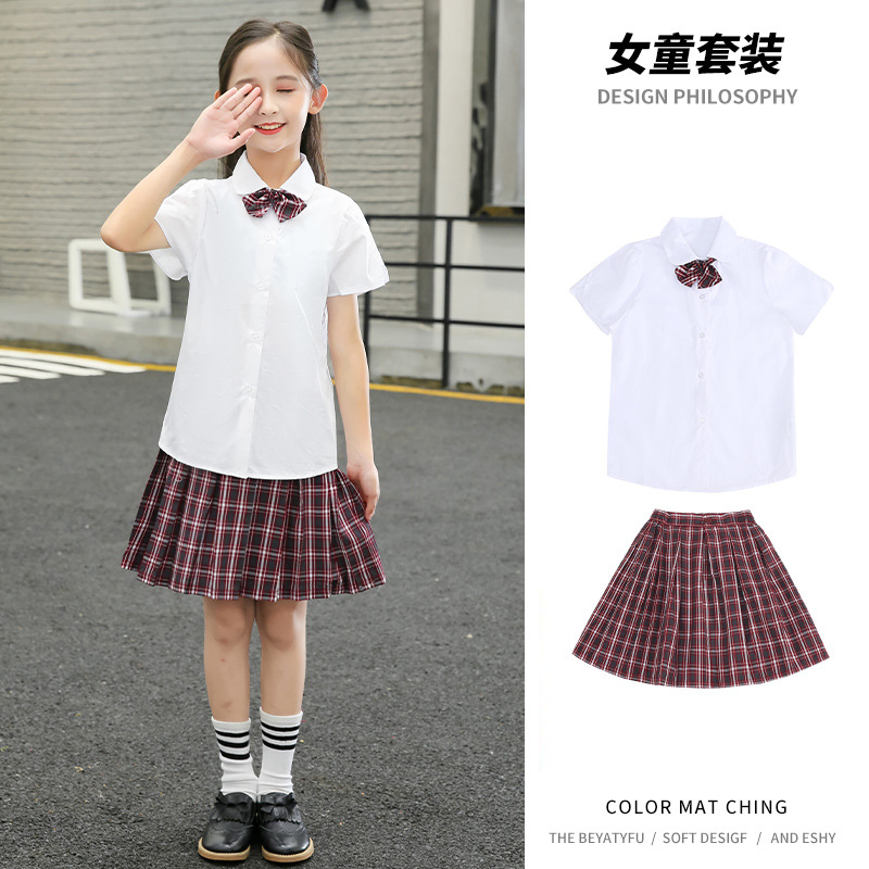 Women's summer shirt + skirt (including bow tie) / 115 yards
