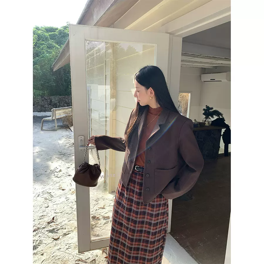 黄峥韩系复古毛呢小西装外套冬季简约气质短外套女145AY913